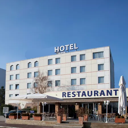 Sure By Western Hotel